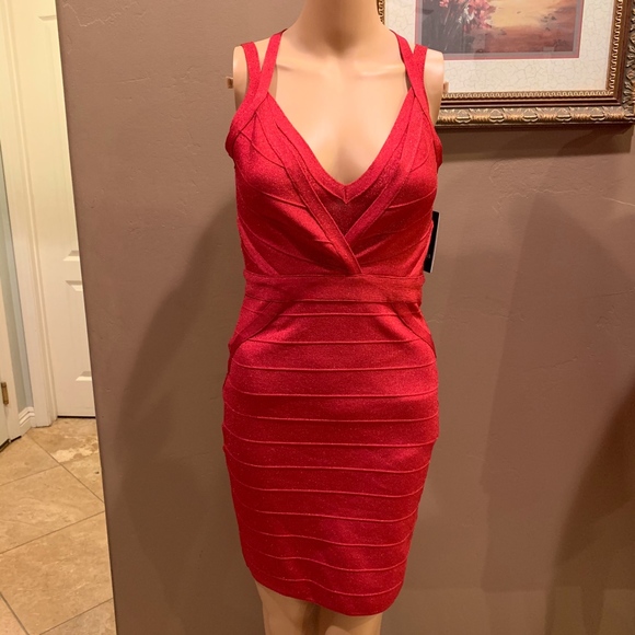 Guess Dresses & Skirts - Guess Red dress beautiful
